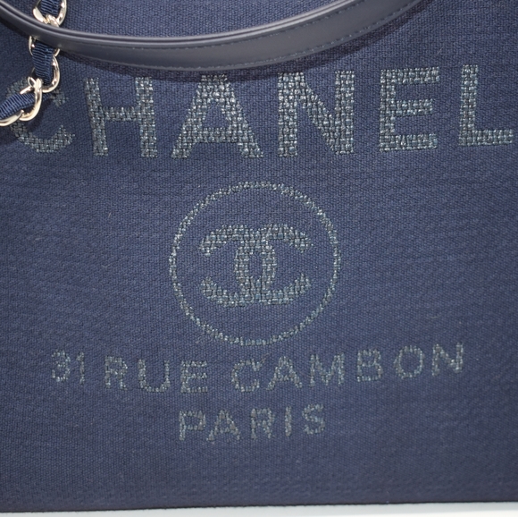 Chanel Deauville Navy - Picture 6 of 16